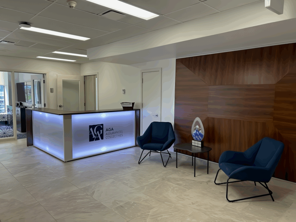 Projet : Aménagement des bureaux de LG2 Réalisé pour : LG2 Rôle : Entrepreneur Général Localisation : Québec, Quartier Montcalm
